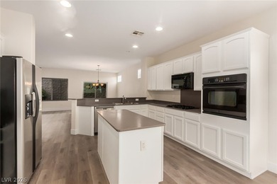 Looking for a new home? You've found it! Popular Lincoln model on Revere Golf Club in Nevada - for sale on GolfHomes.com, golf home, golf lot