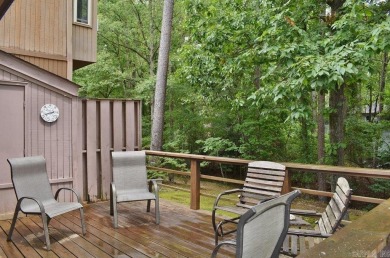 This desirable 3BR, 2BA one-level established  property is fully on DeSoto Golf Course in Arkansas - for sale on GolfHomes.com, golf home, golf lot