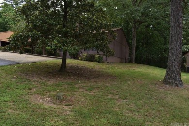 This desirable 3BR, 2BA one-level established  property is fully on DeSoto Golf Course in Arkansas - for sale on GolfHomes.com, golf home, golf lot