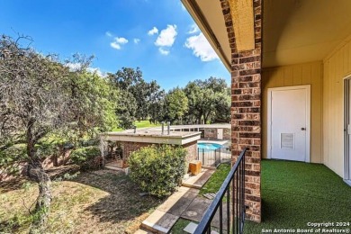 Roomy & Renovated!  This LARGE unit is move-in-ready with recent on Oak Hills Country Club in Texas - for sale on GolfHomes.com, golf home, golf lot