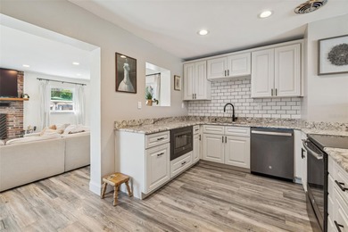 Welcome to this charming 3 bedroom, 1 bath well-maintained home on Babe Zaharias Golf Course in Florida - for sale on GolfHomes.com, golf home, golf lot