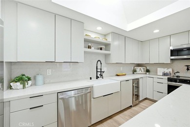 LUXURY LIVING IN LEISURE WORLD SEAL BEACH!
This exceptional on Leisure World Seal Beach Golf Course in California - for sale on GolfHomes.com, golf home, golf lot