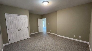 Motivated seller!! Enjoy living the active life style at sought on Mariners Landing Golf and Country Club in Virginia - for sale on GolfHomes.com, golf home, golf lot