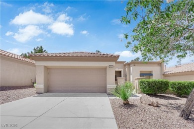 Charming 2-bedroom, 2-bath townhome with a 2-car garage, located on Eagle Crest Golf Club in Nevada - for sale on GolfHomes.com, golf home, golf lot