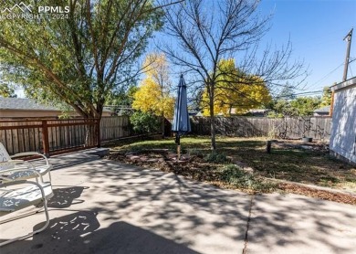 Move-in ready beautifully maintained rancher in Audubon Gardens on Patty Jewett Golf Course in Colorado - for sale on GolfHomes.com, golf home, golf lot