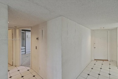Beautiful views of golf course, this 2 bedroom/2 bath unit has on Flamingo Lakes Country Club in Florida - for sale on GolfHomes.com, golf home, golf lot
