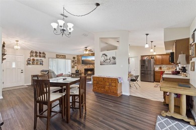 Beautiful 3-bedroom, 2-bath home in the heart of Casselberry on Casselberry Golf Club in Florida - for sale on GolfHomes.com, golf home, golf lot