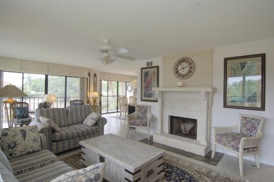 Beautiful 3/3 two story condo, open floor plan with spectacular on Meadowood Golf and Tennis Club in Florida - for sale on GolfHomes.com, golf home, golf lot