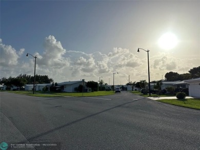 Newly remodeled and turnkey 1R/1BA in 55+ community. Updated on Leisureville Community Association in Florida - for sale on GolfHomes.com, golf home, golf lot
