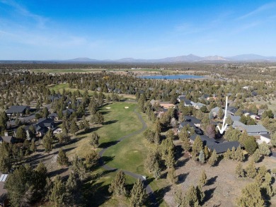 Stunning single level home on the Challenge Golf Course. This on Eagle Crest Golf Resort - Resort Course in Oregon - for sale on GolfHomes.com, golf home, golf lot