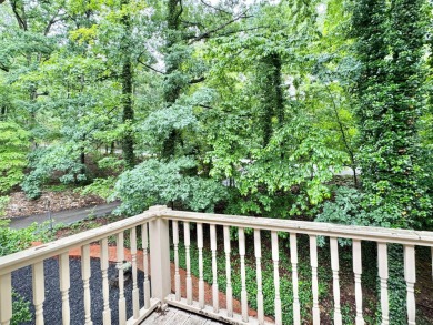 **OPEN HOUSE 2-4  SUNDAY NOV 23 **Almost 1 acre in desirable on Hunting Hills Country Club in Virginia - for sale on GolfHomes.com, golf home, golf lot