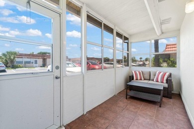 MOTIVATED SELLER. ALL OFFERS WILL BE CONSIDERED. Step inside on Kings Point Golf - Executive in Florida - for sale on GolfHomes.com, golf home, golf lot