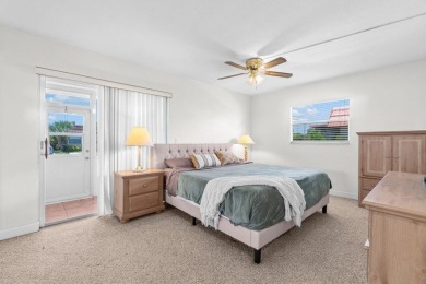 Step inside this charming ground-floor villa featuring 1 bedroom on Kings Point Golf - Executive in Florida - for sale on GolfHomes.com, golf home, golf lot