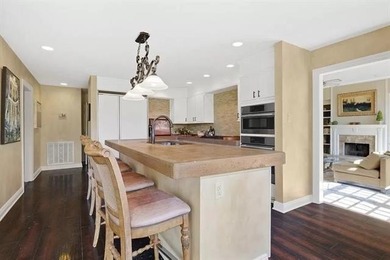 Open House Sunday, Feb. 22, from 12 -2. Well cared for home on Beau Chene Country Club in Louisiana - for sale on GolfHomes.com, golf home, golf lot