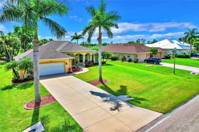 Under contract-accepting backup offers. BACK-UP OFFERS WELCOME on Kingsway Country Club in Florida - for sale on GolfHomes.com, golf home, golf lot