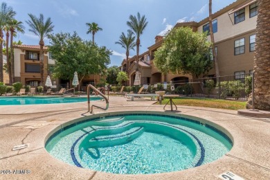 NEW HVAC!!! This updated 2 bed, 2 bath end unit condo offers on Papago Golf Course in Arizona - for sale on GolfHomes.com, golf home, golf lot