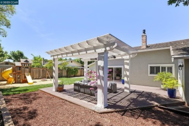 Completely updated move-in ready single-story home on a private on Boundary Oak Golf Course in California - for sale on GolfHomes.com, golf home, golf lot