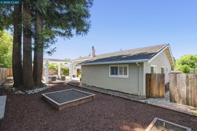 Completely updated move-in ready single-story home on a private on Boundary Oak Golf Course in California - for sale on GolfHomes.com, golf home, golf lot
