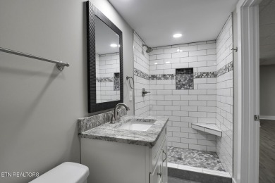 TOTALLY REMODELED - BETTER THAN NEW.  All the creaks & squeaks a on Toqua Golf Course - Loudon County in Tennessee - for sale on GolfHomes.com, golf home, golf lot