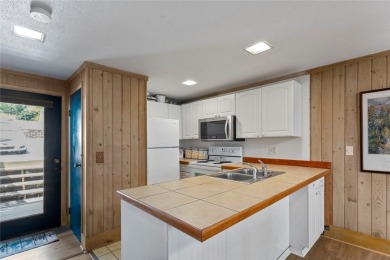 Charming two bedroom, one bath condo in sought-after Keowee Key on Keowee Key Golf and Country Club in South Carolina - for sale on GolfHomes.com, golf home, golf lot