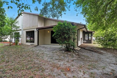 Welcome to 25 Jamaica Street, a charming 2-bedroom, 2-bath villa on Sugarmill Woods Golf and Country Club in Florida - for sale on GolfHomes.com, golf home, golf lot
