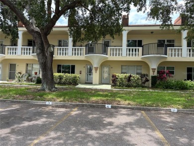 Golf Course Viewe see this fully updated condo in this highly on On Top Of The World Golf Course in Florida - for sale on GolfHomes.com, golf home, golf lot