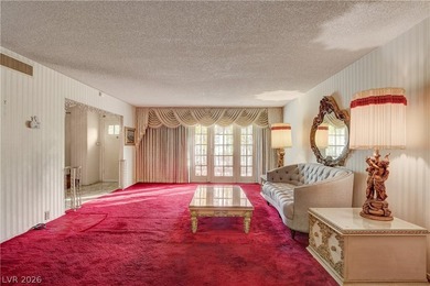 Vintage classic 1969 townhome in the Las Vegas Country Club on Las Vegas Country Club in Nevada - for sale on GolfHomes.com, golf home, golf lot