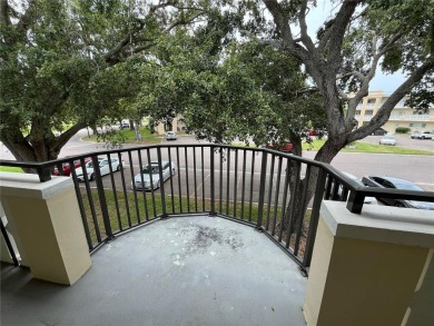 Golf Course Viewe see this fully updated condo in this highly on On Top Of The World Golf Course in Florida - for sale on GolfHomes.com, golf home, golf lot