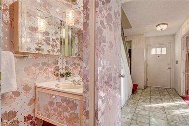 Vintage classic 1969 townhome in the Las Vegas Country Club on Las Vegas Country Club in Nevada - for sale on GolfHomes.com, golf home, golf lot