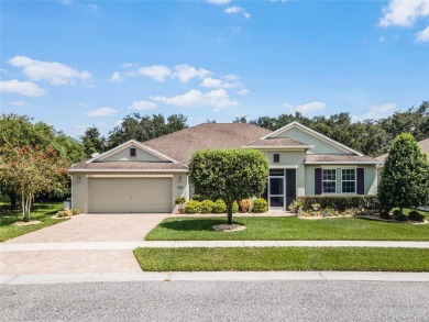 Auction Property. AVAILABLE FOR QUICK CLOSING! Low insurance of on Arlington Ridge Golf Club in Florida - for sale on GolfHomes.com, golf home, golf lot