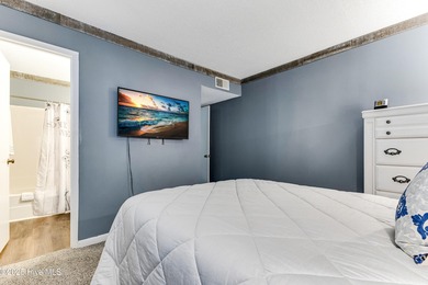 Stylish 2 bedroom, 2 bath condo in the heart of downtown on Carolina Shores Golf Course in North Carolina - for sale on GolfHomes.com, golf home, golf lot