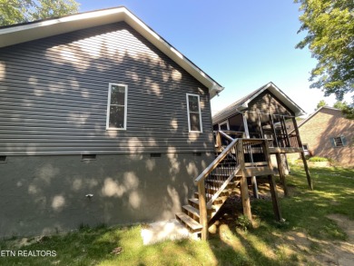 Quality Home Very Lightly Used - (Due to Life circumstances on Stonehenge Golf Course in Tennessee - for sale on GolfHomes.com, golf home, golf lot