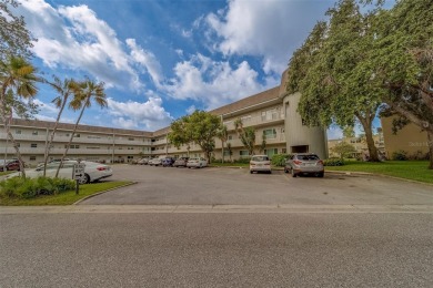 Light, bright and impeccably updated! This 3rd floor corner unit on On Top Of The World Golf Course in Florida - for sale on GolfHomes.com, golf home, golf lot