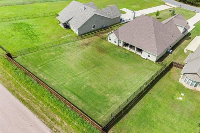 Welcome to this stunning custom-built home tucked inside the on Lake Kiowa Golf Course in Texas - for sale on GolfHomes.com, golf home, golf lot