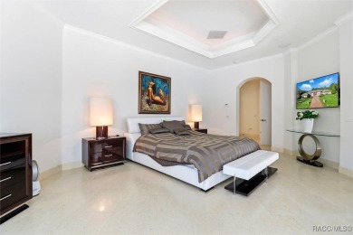 Turn-Key and a Golfer's Dream! Experience luxury living at its on Black Diamond Ranch Golf Course in Florida - for sale on GolfHomes.com, golf home, golf lot