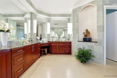 Turn-Key and a Golfer's Dream! Experience luxury living at its on Black Diamond Ranch Golf Course in Florida - for sale on GolfHomes.com, golf home, golf lot