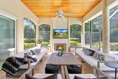 Turn-Key and a Golfer's Dream! Experience luxury living at its on Black Diamond Ranch Golf Course in Florida - for sale on GolfHomes.com, golf home, golf lot