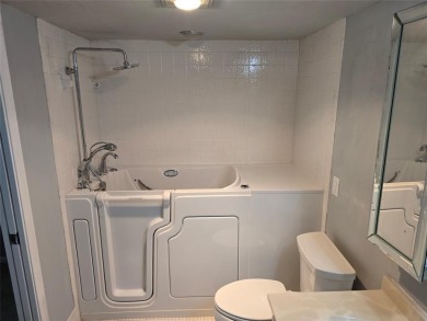 PRICE REDUCED!!!  Welcome to Wynmoor, Coconut Creek's premier on Wynmoor Golf Course in Florida - for sale on GolfHomes.com, golf home, golf lot