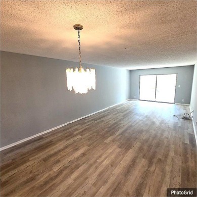 PRICE REDUCED!!!  Welcome to Wynmoor, Coconut Creek's premier on Wynmoor Golf Course in Florida - for sale on GolfHomes.com, golf home, golf lot