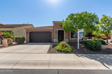 Welcome to this beautifully upgraded 2-bed, 2.5-bath home plus on Trilogy Golf Club At Vistancia in Arizona - for sale on GolfHomes.com, golf home, golf lot