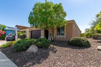 Welcome to this beautifully upgraded 2-bed, 2.5-bath home plus on Trilogy Golf Club At Vistancia in Arizona - for sale on GolfHomes.com, golf home, golf lot