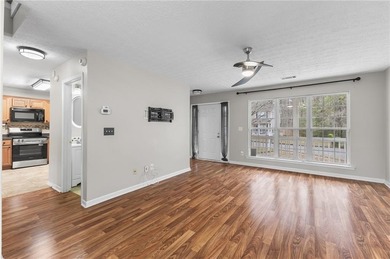 Welcome to a beautifully updated 3-bedroom, 2.5 bath home that on Canongate On White Oak Golf Course in Georgia - for sale on GolfHomes.com, golf home, golf lot