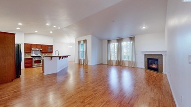 Welcome to easy living in the Horn Rapids golf community! This on Horn Rapids Golf Club in Washington - for sale on GolfHomes.com, golf home, golf lot