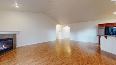 Welcome to easy living in the Horn Rapids golf community! This on Horn Rapids Golf Club in Washington - for sale on GolfHomes.com, golf home, golf lot