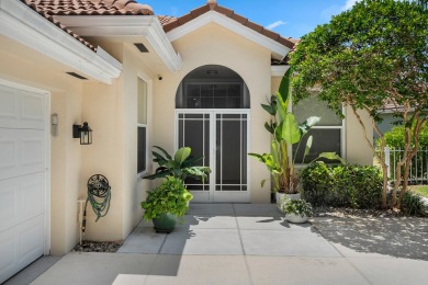 Fully renovated 3BR/2BA Designer decorated home in the on The Loxahatchee Club in Florida - for sale on GolfHomes.com, golf home, golf lot