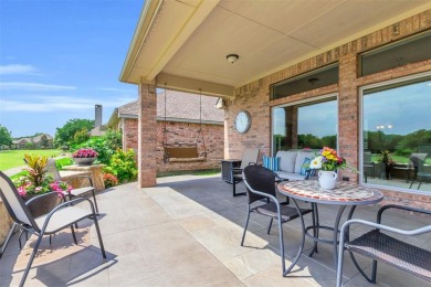 This beautifully maintained, one-story, K. Hovnanian home, with on Heritage Ranch Golf and Country Club in Texas - for sale on GolfHomes.com, golf home, golf lot