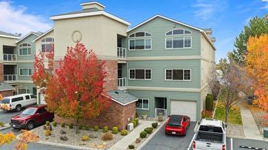 MLS# 289453 Discover elevated living at this beautifully on Columbia Point Golf Course in Washington - for sale on GolfHomes.com, golf home, golf lot