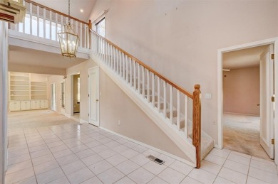 North Quail Creek on the Golf Course! This inviting 3-bedroom, 2 on Quail Creek Golf and Country Club in Oklahoma - for sale on GolfHomes.com, golf home, golf lot