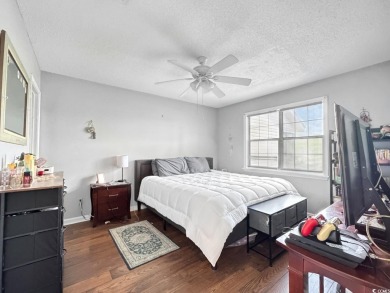 Welcome to this well-maintained 2-bedroom, 2-bath end unit on Heron Point Golf Club in South Carolina - for sale on GolfHomes.com, golf home, golf lot