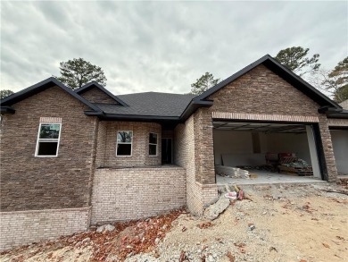 Come see this beautiful Spec/New construction home in Bella on Bella Vista Country Club - Kingswood in Arkansas - for sale on GolfHomes.com, golf home, golf lot